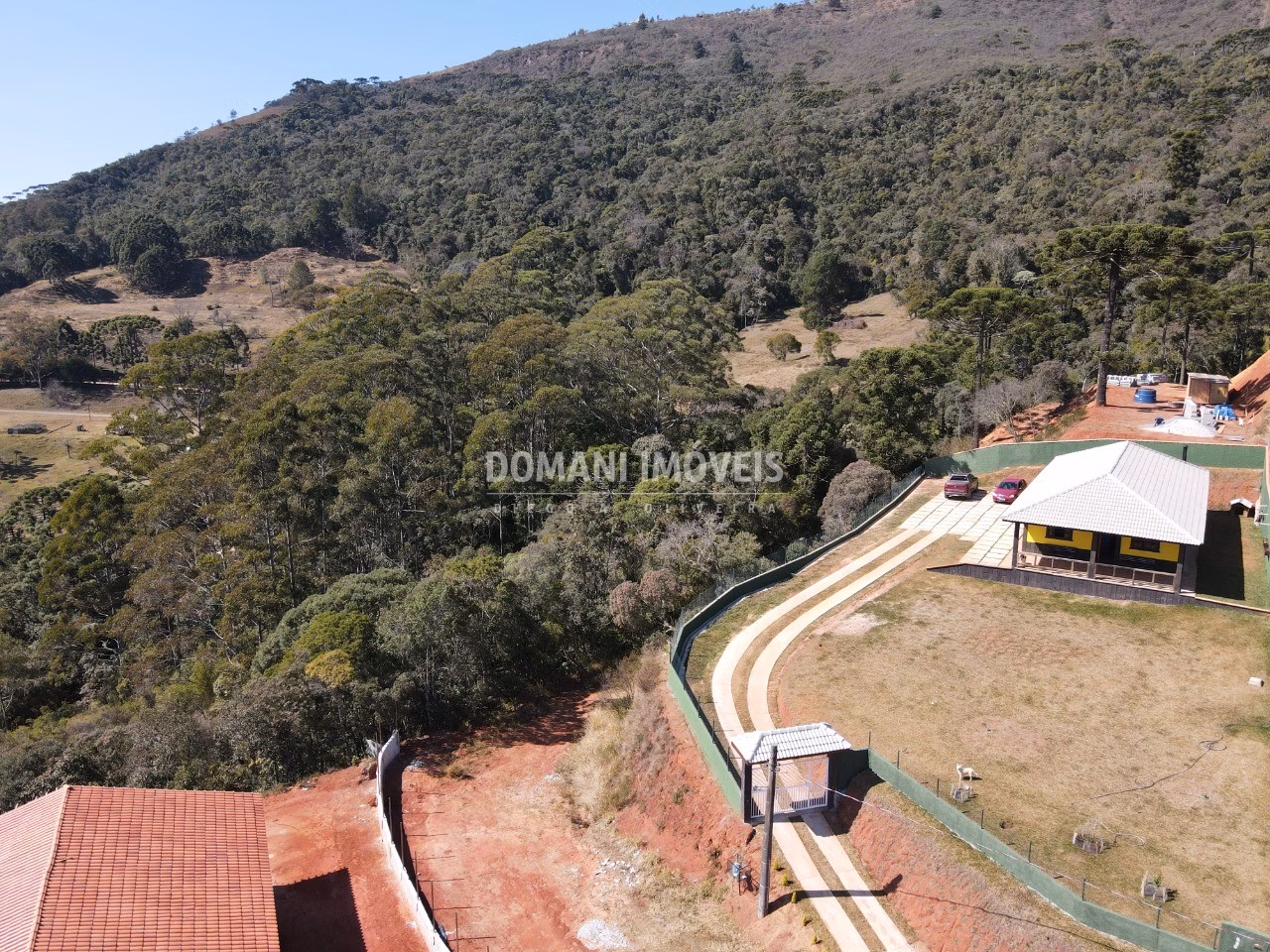Casa de 1.260 m² em Campos do Jordão, SP