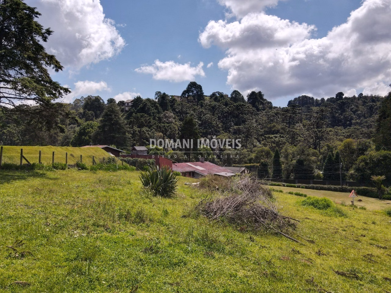 Plot of 1,330 m² in Campos do Jordão, SP, Brazil
