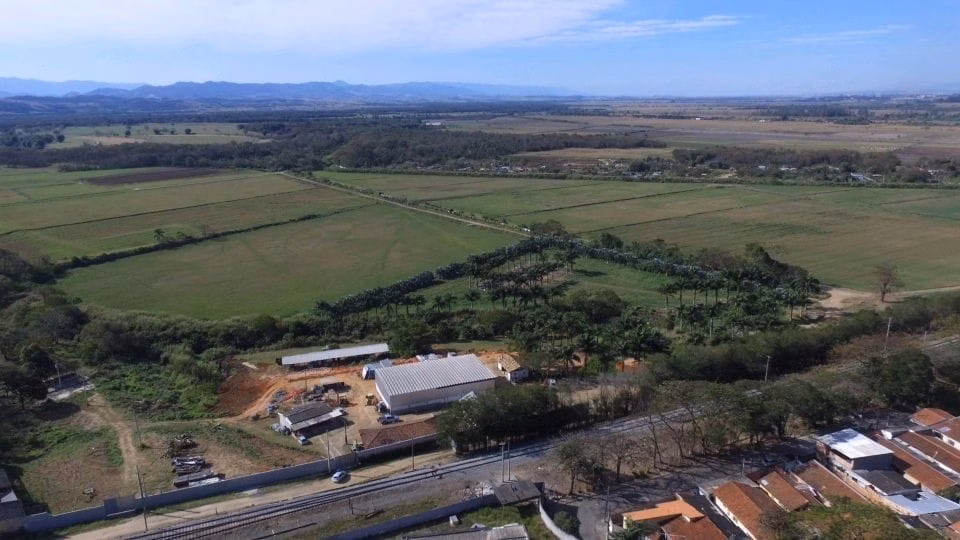 Terreno de 2 ha em São José dos Campos, SP
