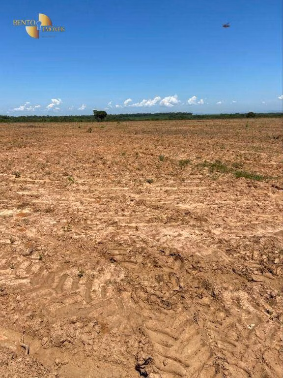 Fazenda de 1.630 ha em Cuiabá, MT