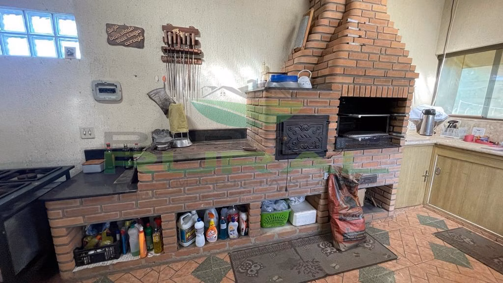 Chácara de 2.000 m² em Mairinque, SP