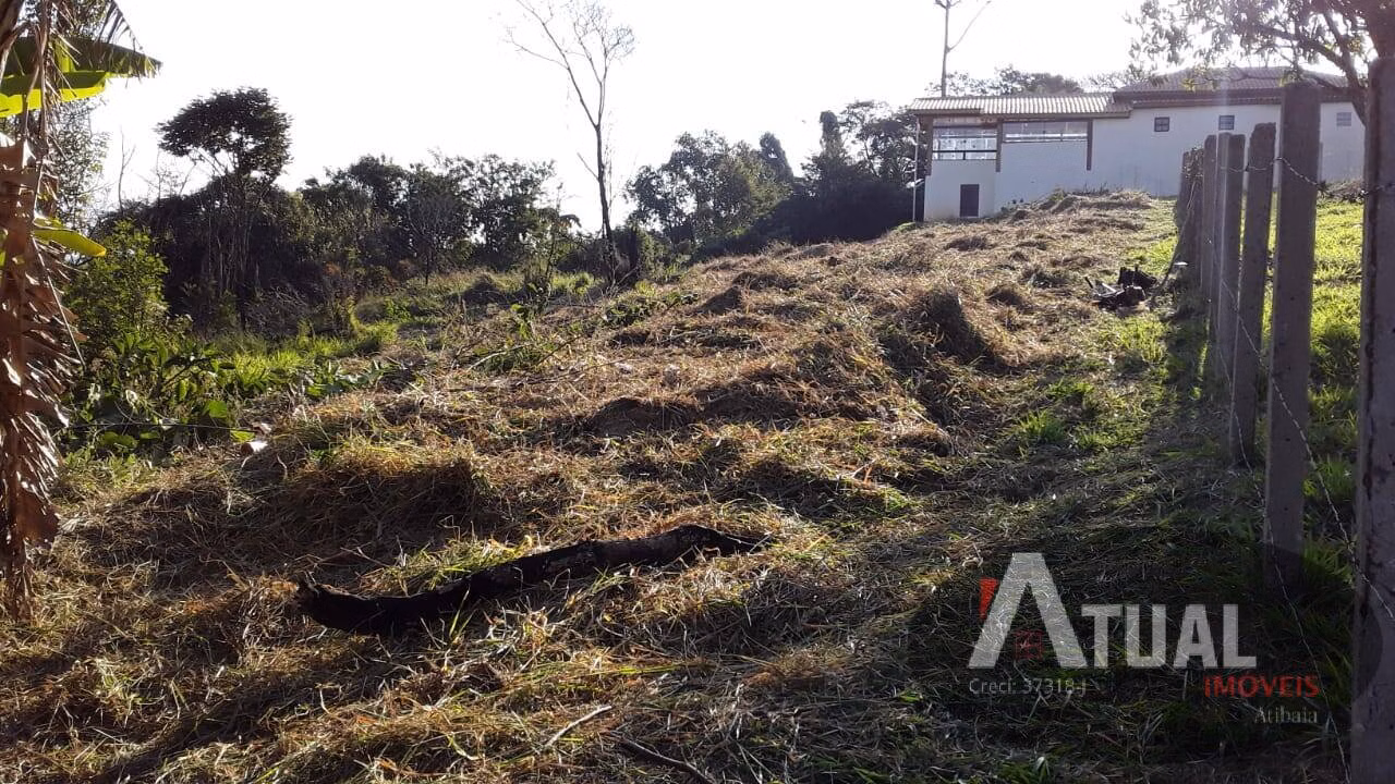 Terreno de 700 m² em Piracaia, SP