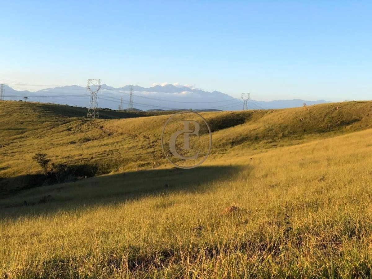Farm zum Verkauf von 6.000 ha in Cachoeira Paulista, SP