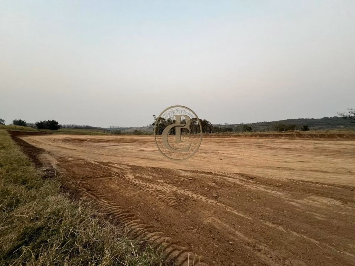 Farm zum Verkauf von 6.000 ha in Cachoeira Paulista, SP
