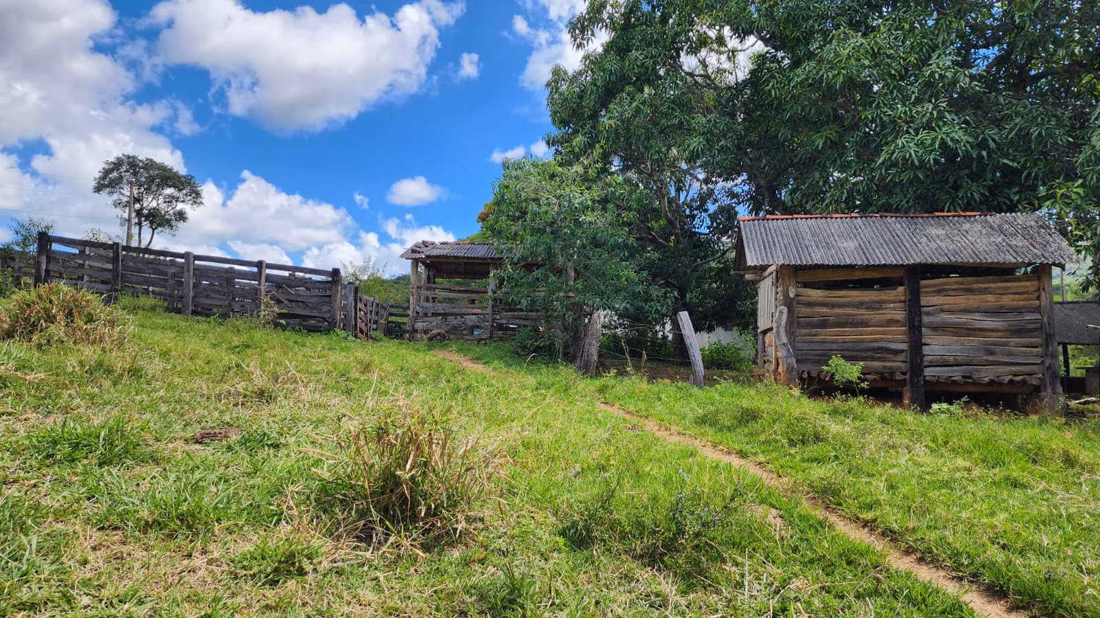 Sítio de 39 ha em Cocalzinho de Goiás, GO