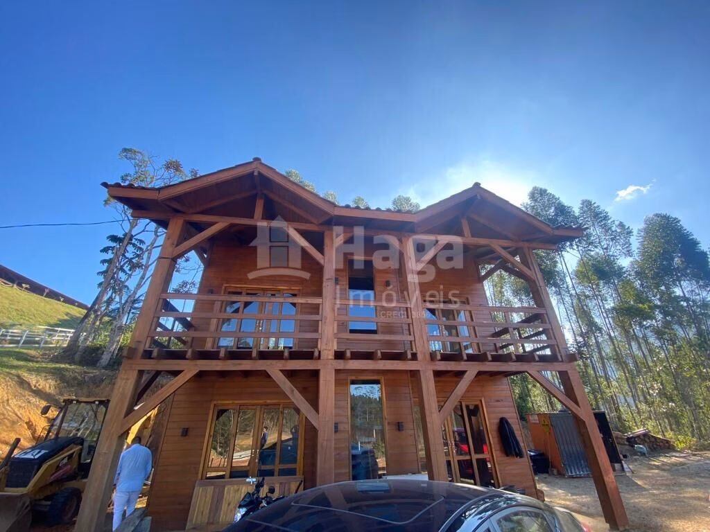 Farm of 1,500 m² in Tijucas, SC, Brazil
