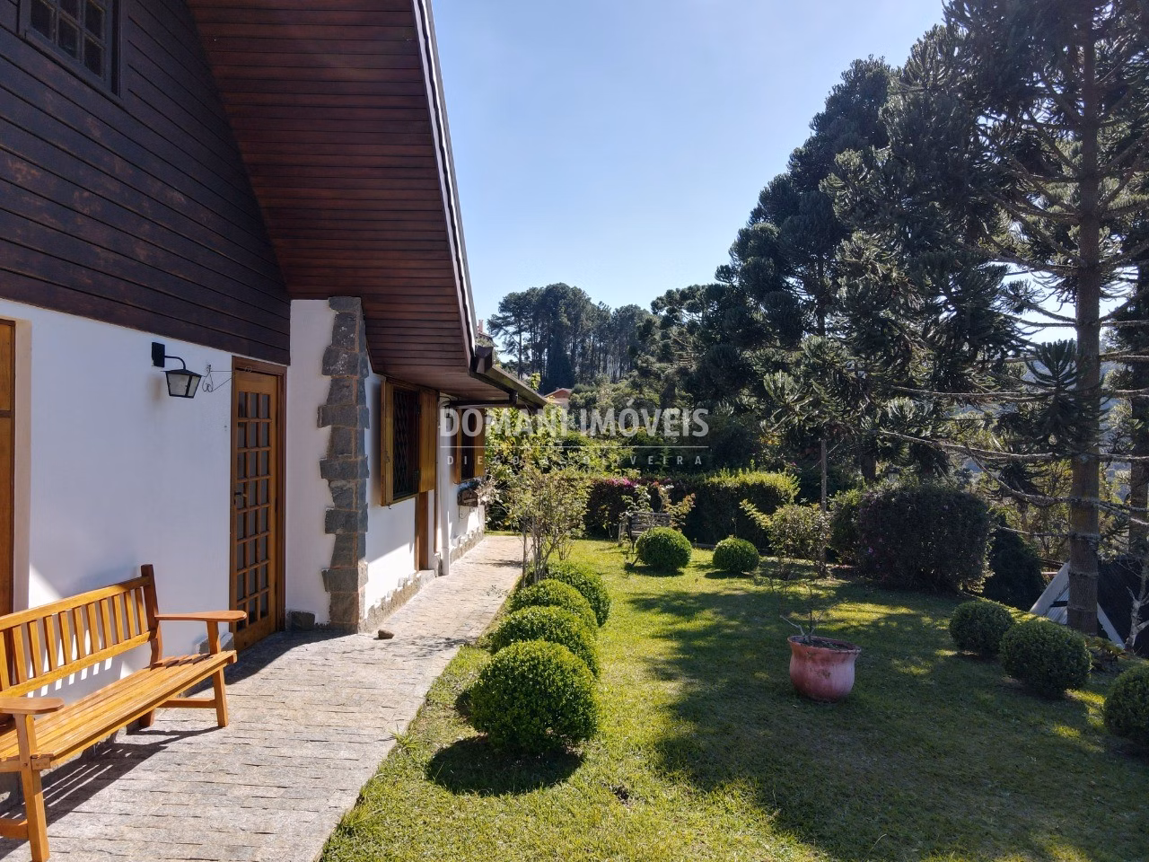 House of 1,210 m² in Campos do Jordão, SP, Brazil