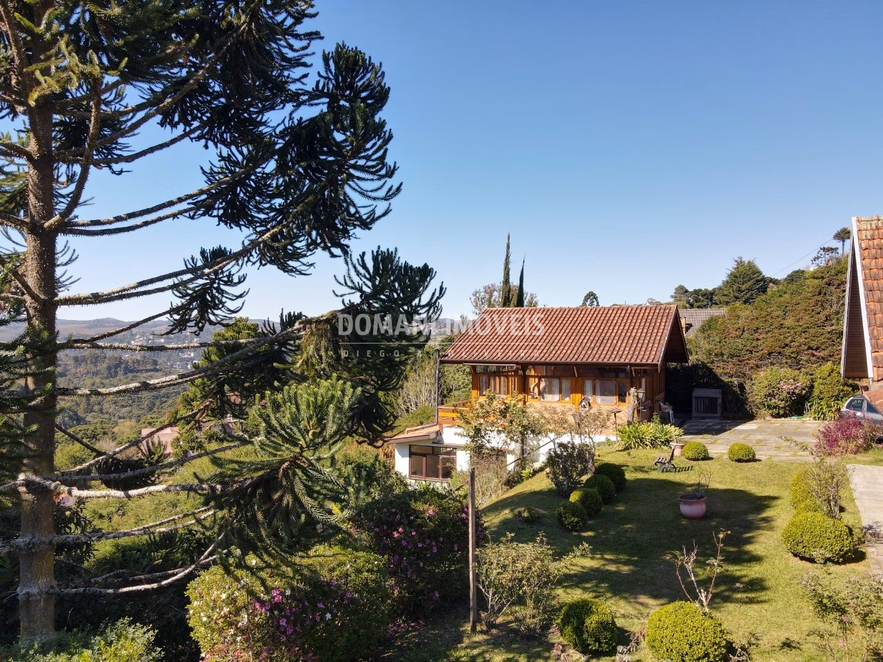House of 1,210 m² in Campos do Jordão, SP, Brazil