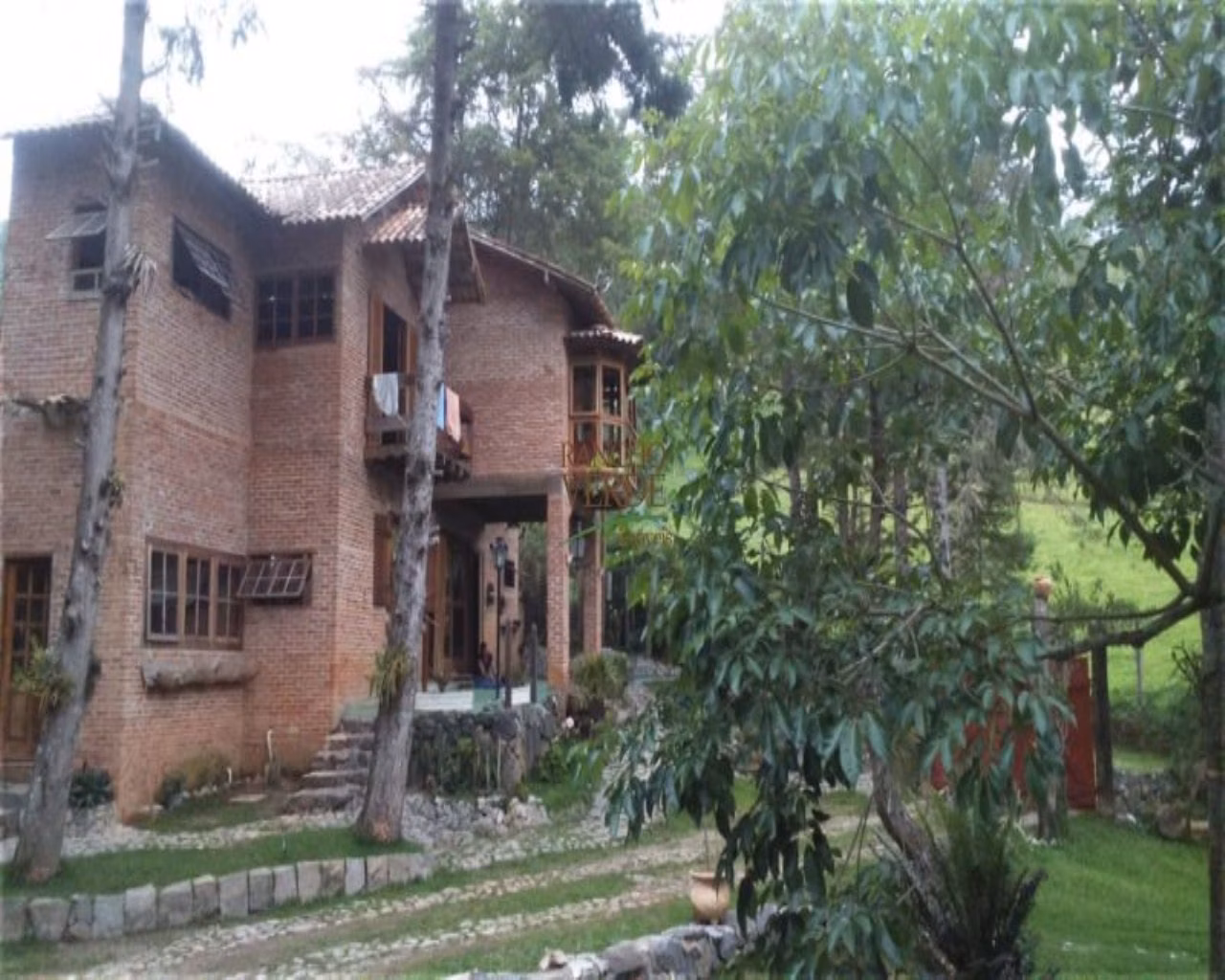 Chácara de 2.500 m² em Santo Antônio do Pinhal, SP