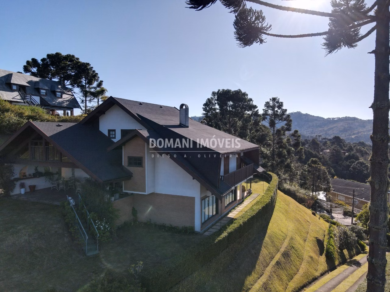 House of 2,500 m² in Campos do Jordão, SP, Brazil