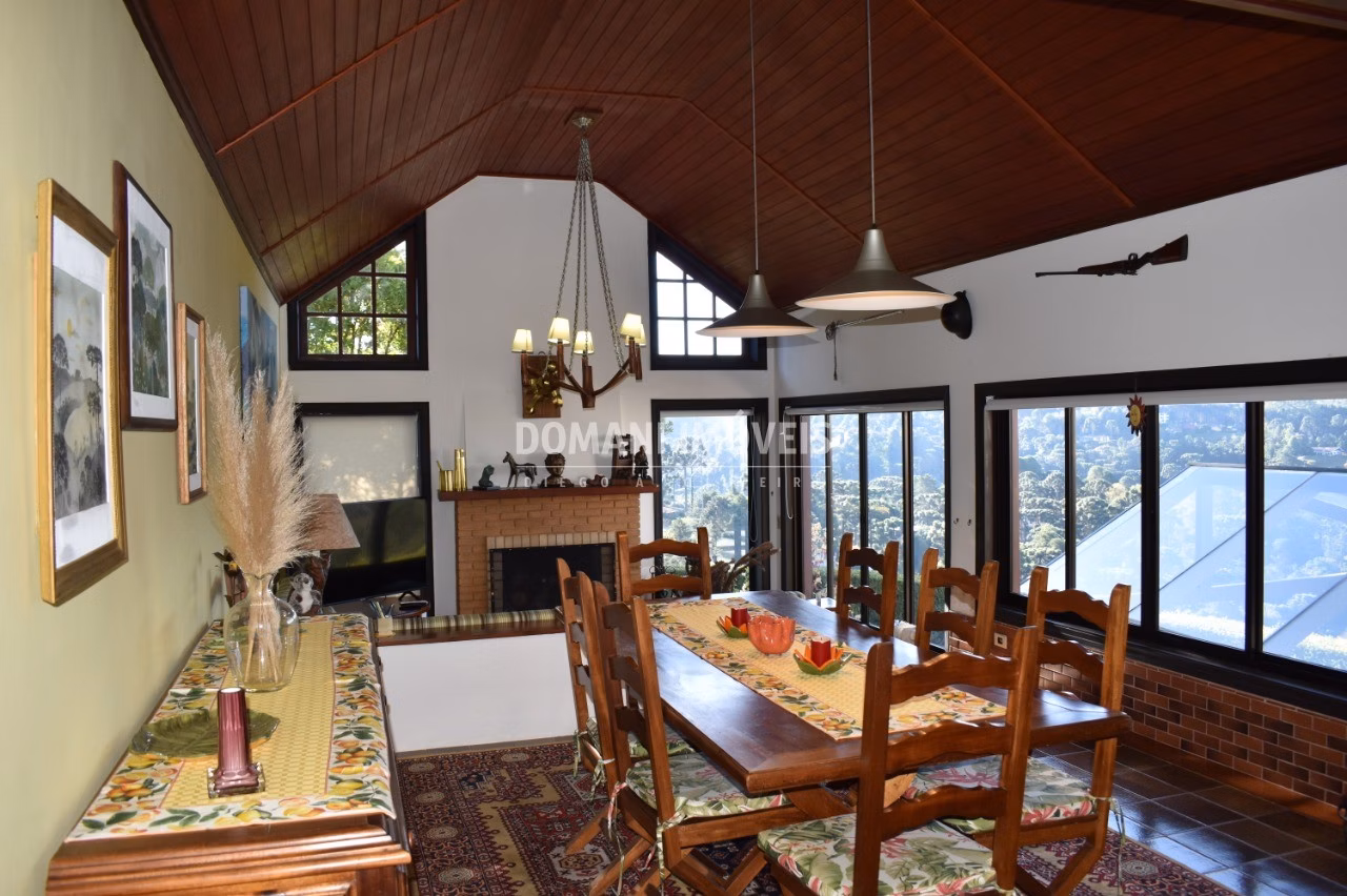 House of 2,500 m² in Campos do Jordão, SP, Brazil