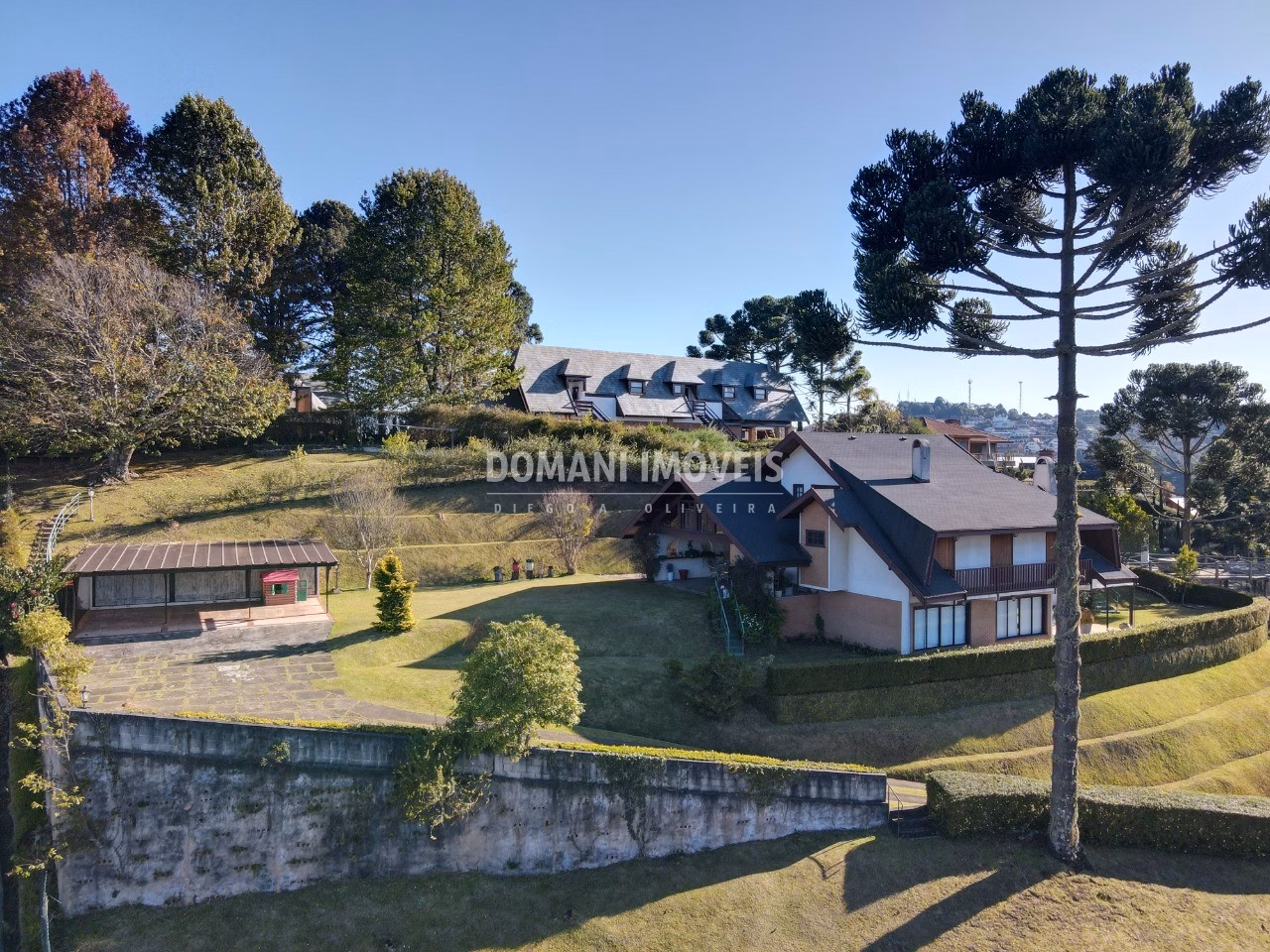 House of 2,500 m² in Campos do Jordão, SP, Brazil