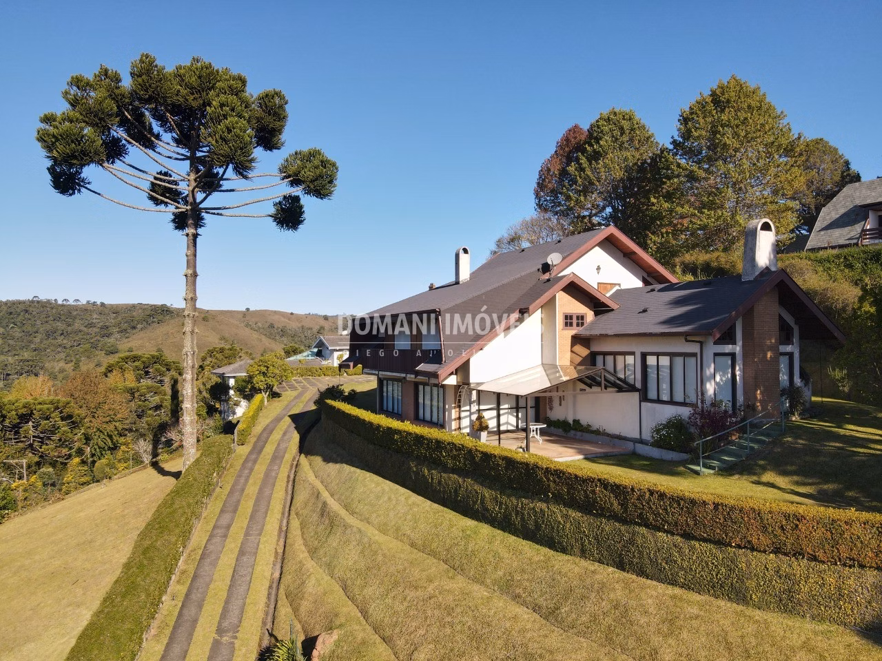 House of 2,500 m² in Campos do Jordão, SP, Brazil