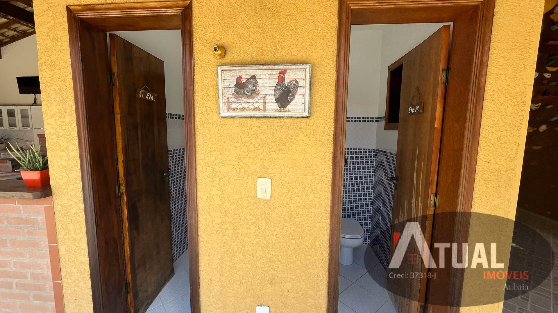 Casa de 976 m² em Bom Jesus dos Perdões, SP