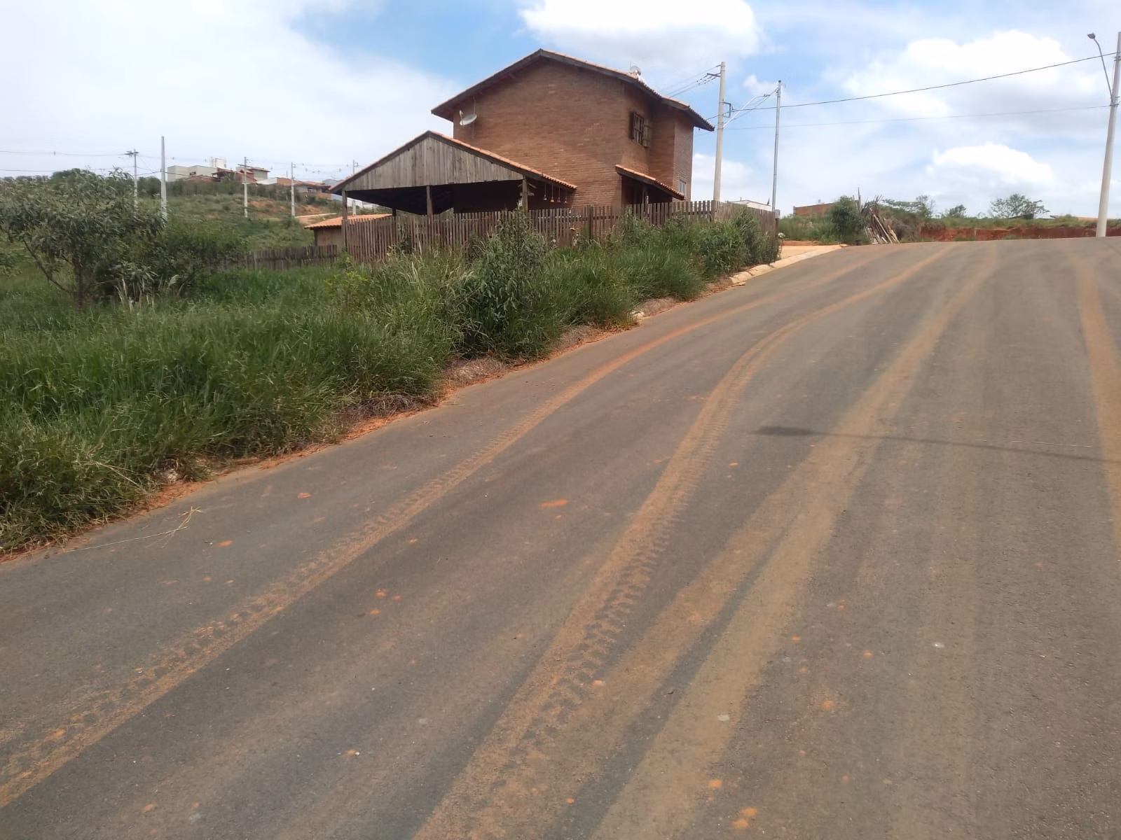Terreno de 160 m² em Monte Sião, MG