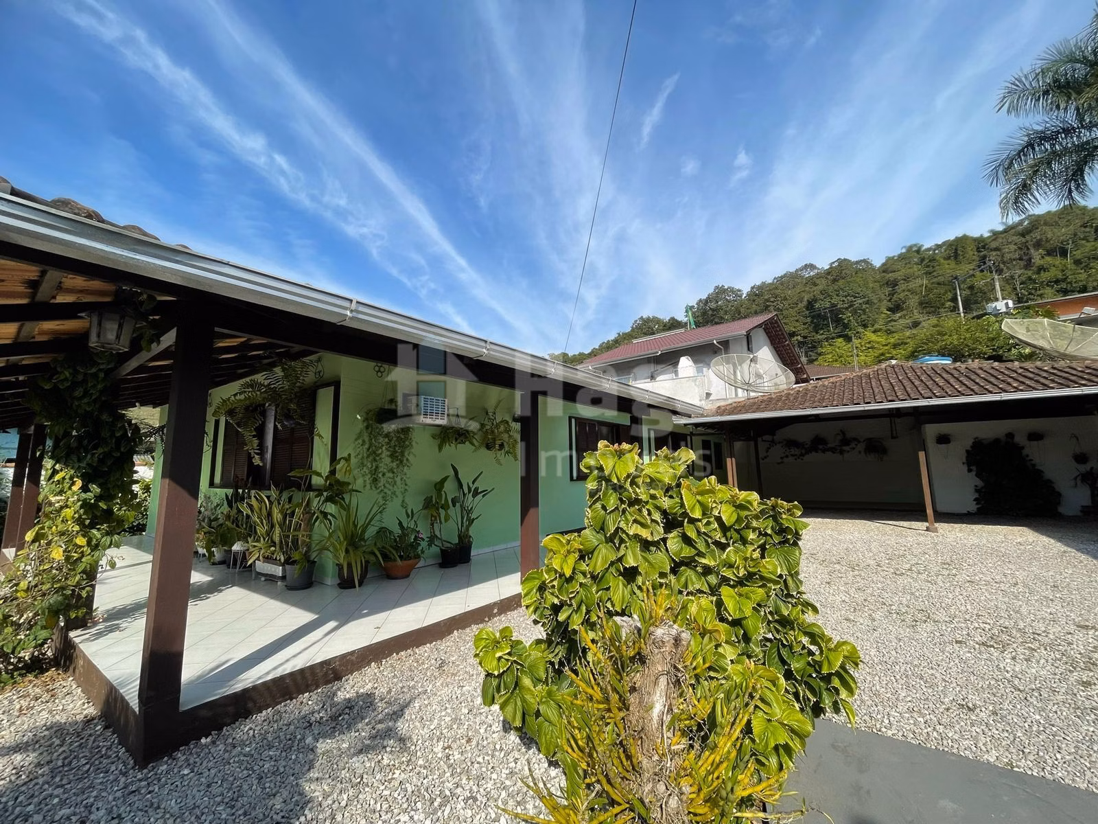 Casa de 440 m² em Brusque, SC