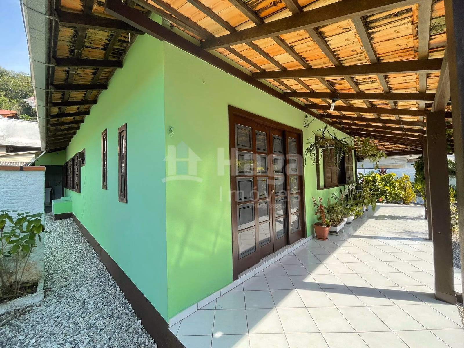 Casa de 440 m² em Brusque, SC