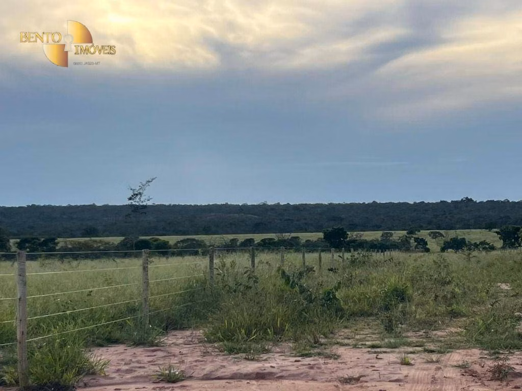 Fazenda de 3.300 ha em Pintópolis, MG