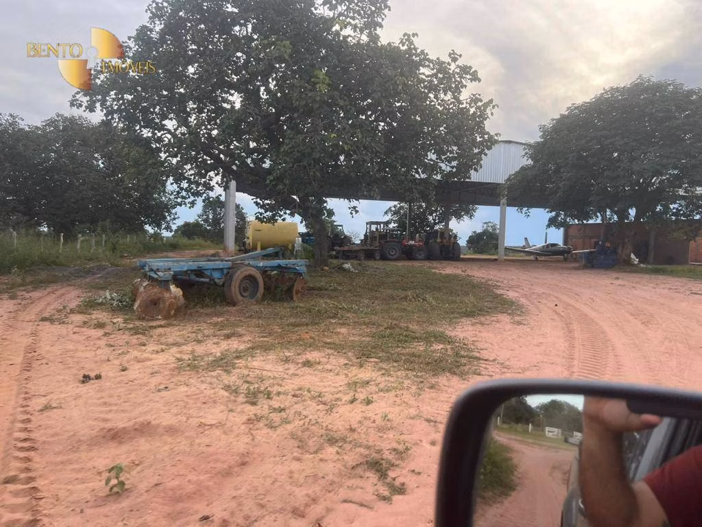 Fazenda de 3.300 ha em Pintópolis, MG