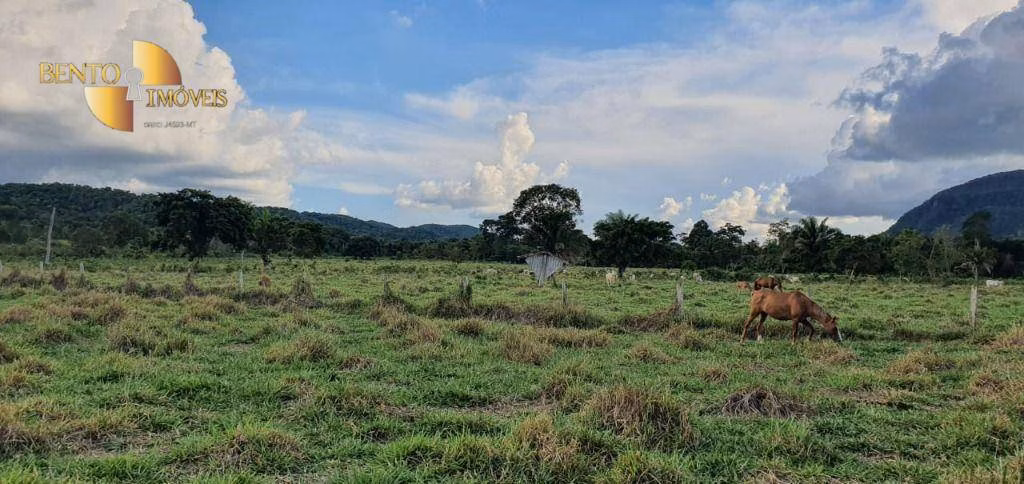 Fazenda de 1.764 ha em Cáceres, MT