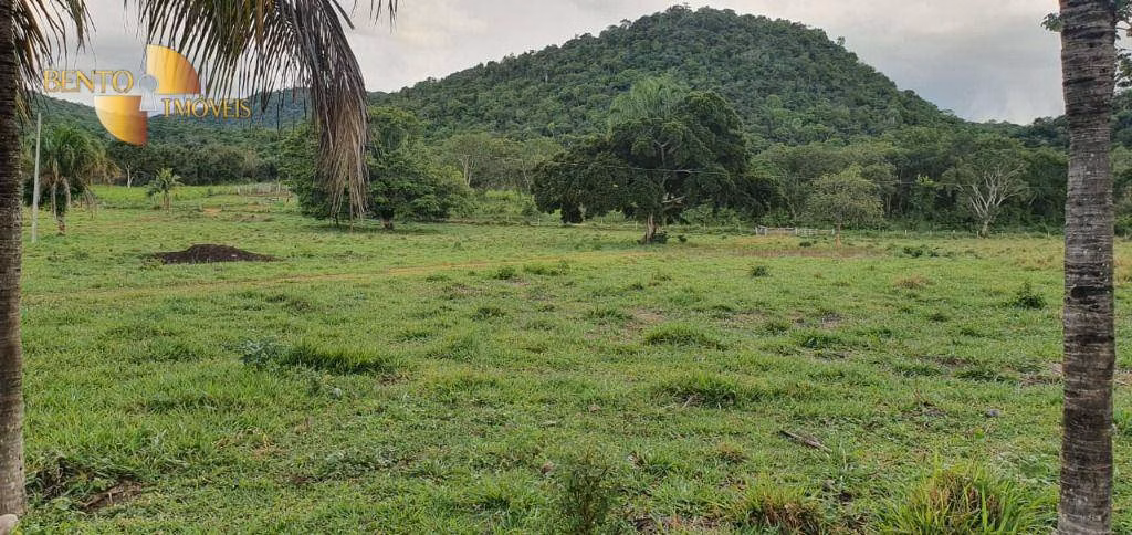 Fazenda de 1.764 ha em Cáceres, MT