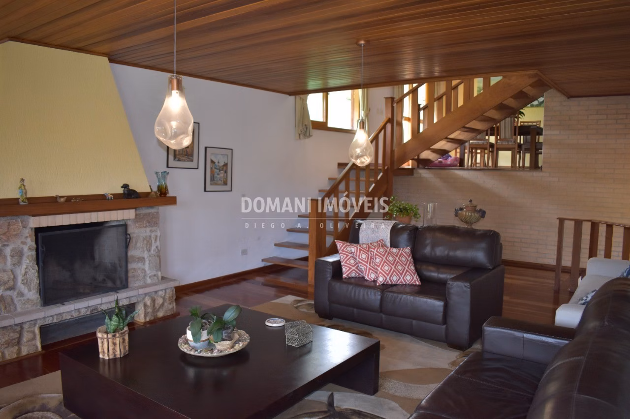 House of 500 m² in Campos do Jordão, SP, Brazil