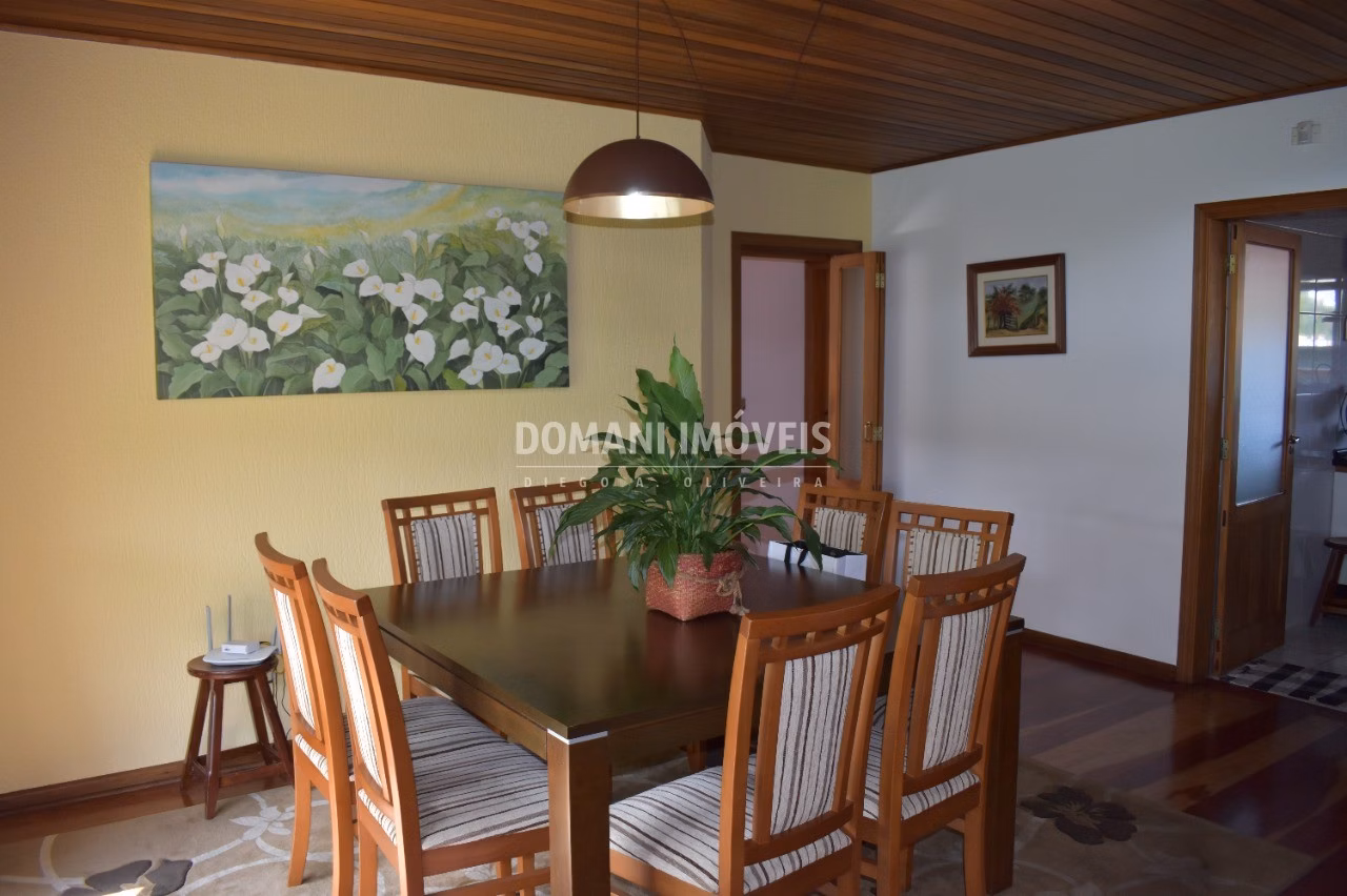 House of 500 m² in Campos do Jordão, SP, Brazil