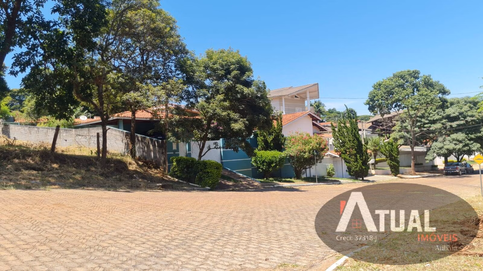 Terreno de 600 m² em Piracaia, SP