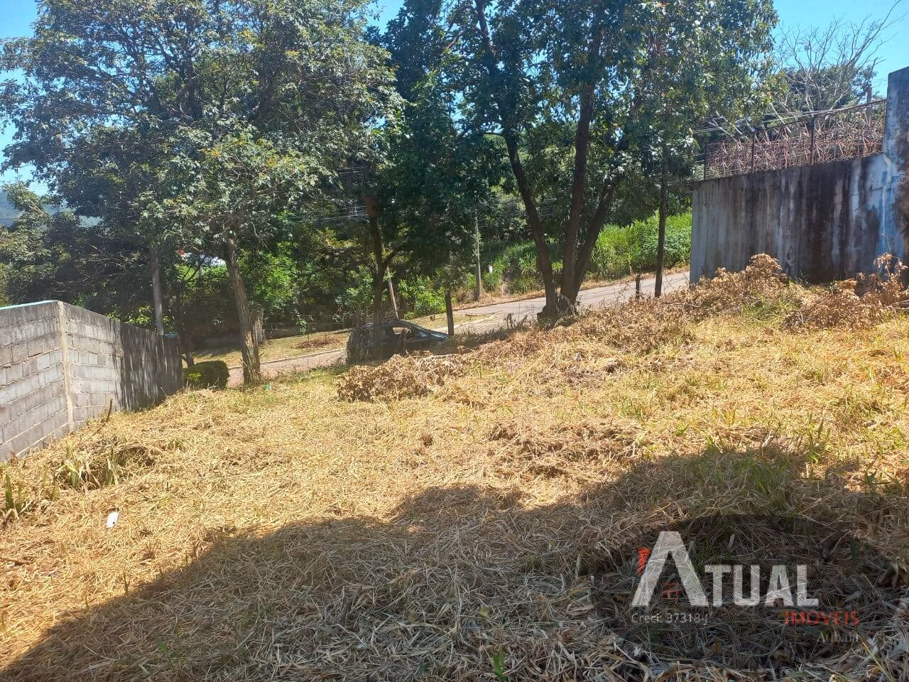 Terreno de 600 m² em Piracaia, SP