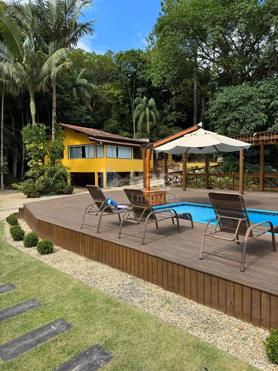 Farm of 1,400 m² in Canelinha, SC, Brazil