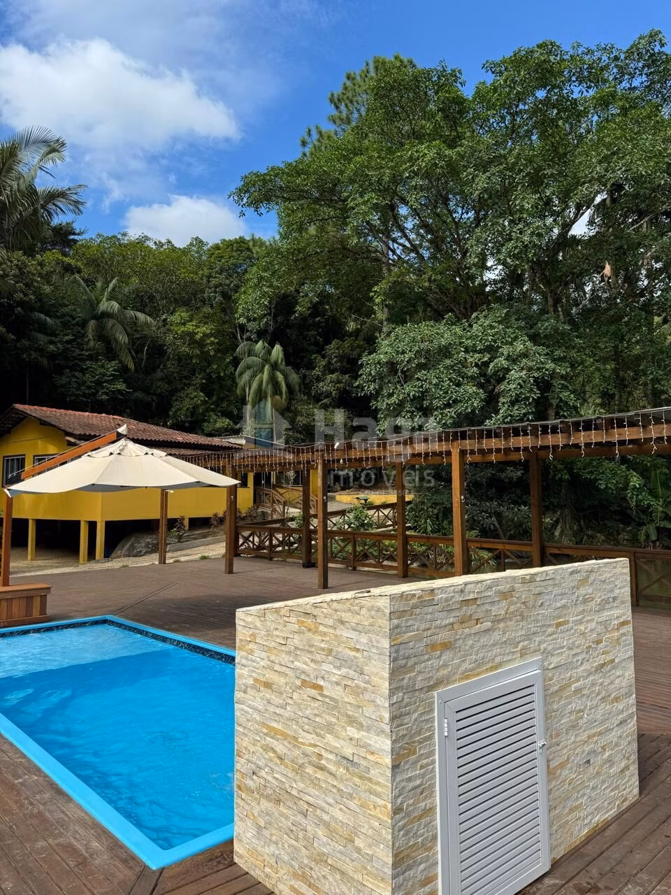 Fazenda de 1.400 m² em Canelinha, SC