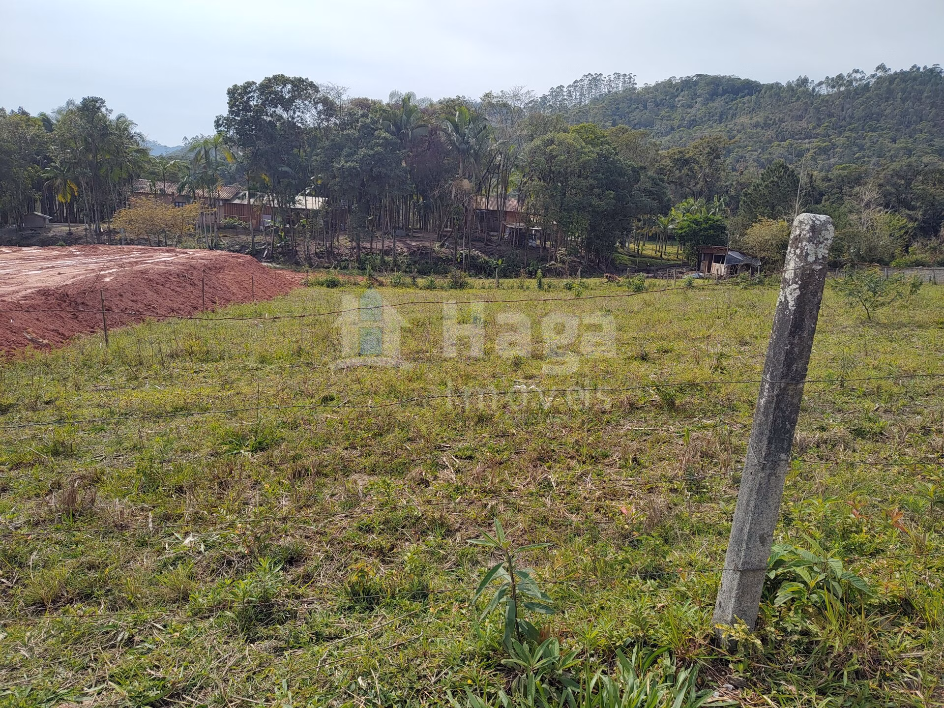 Terreno de 420 m² em Guabiruba, SC
