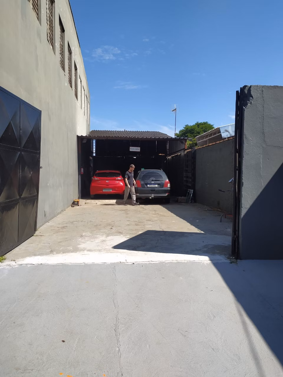 Comercial de 1.000 m² em São José dos Campos, SP