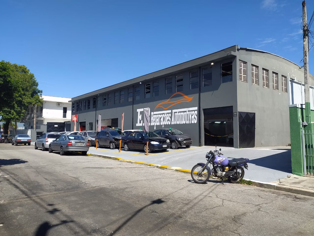 Comercial de 1.000 m² em São José dos Campos, SP