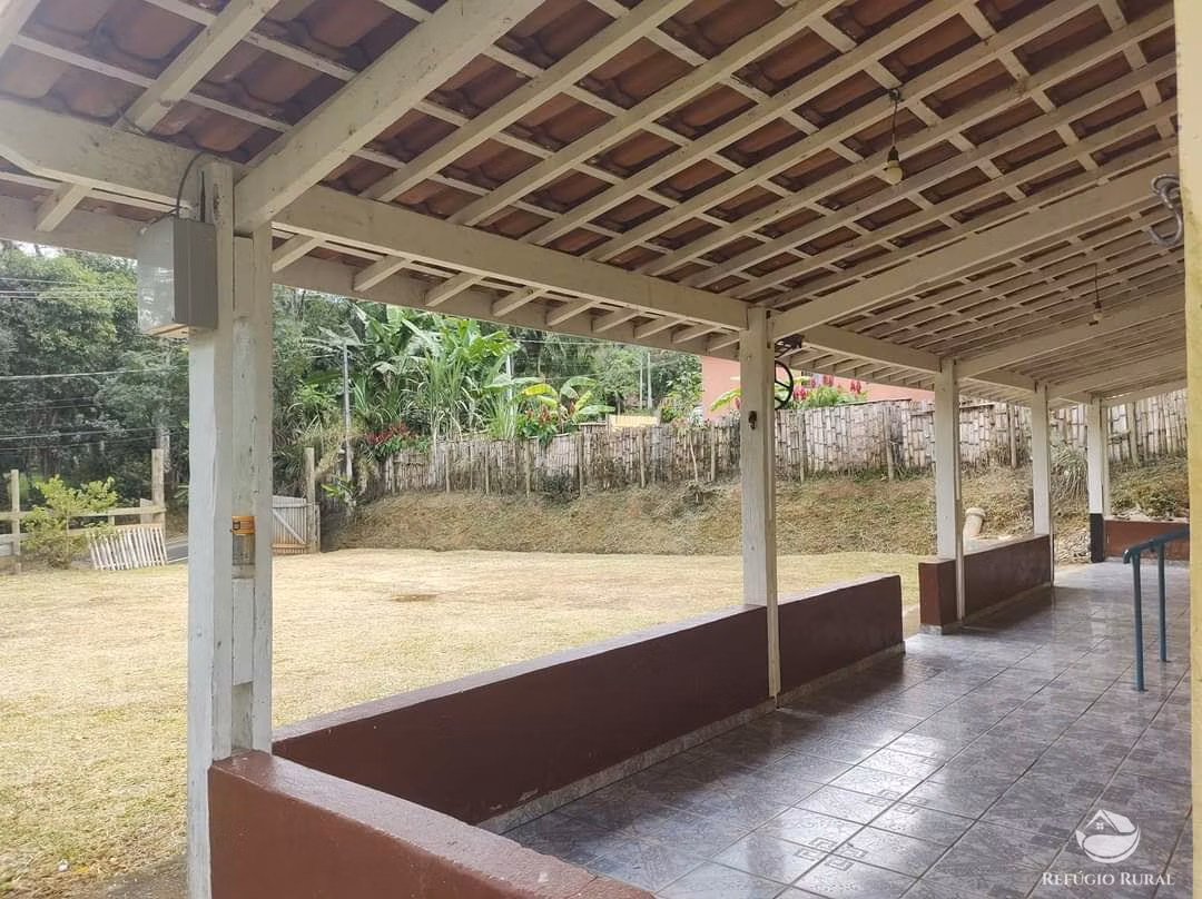Chácara de 600 m² em Monteiro Lobato, SP