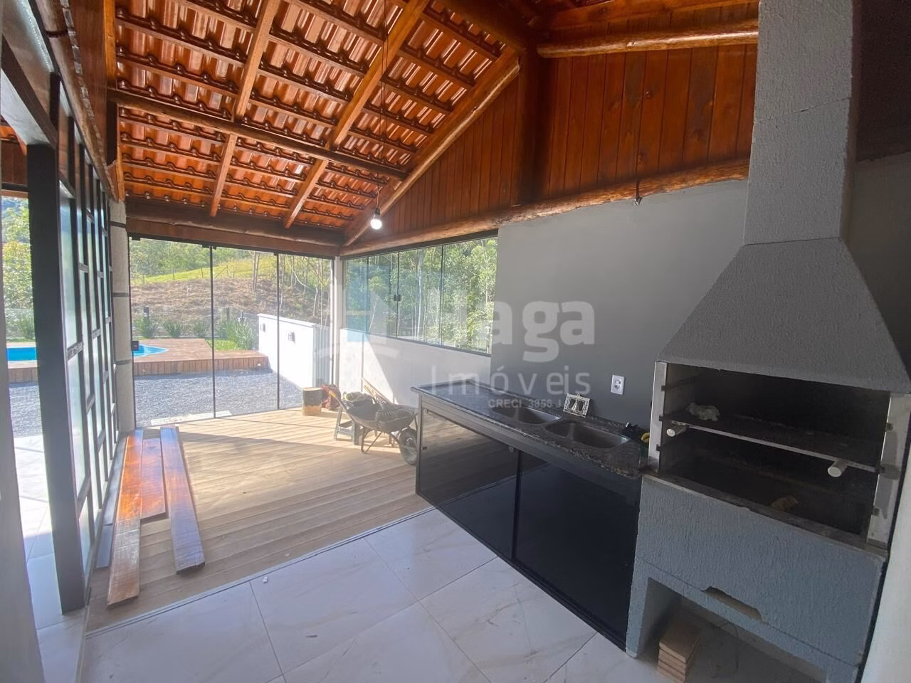 Chácara de 1.300 m² em Nova Trento, SC