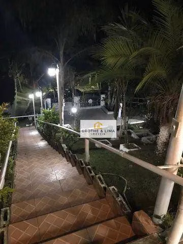Chácara de 2.100 m² em Paraibuna, SP