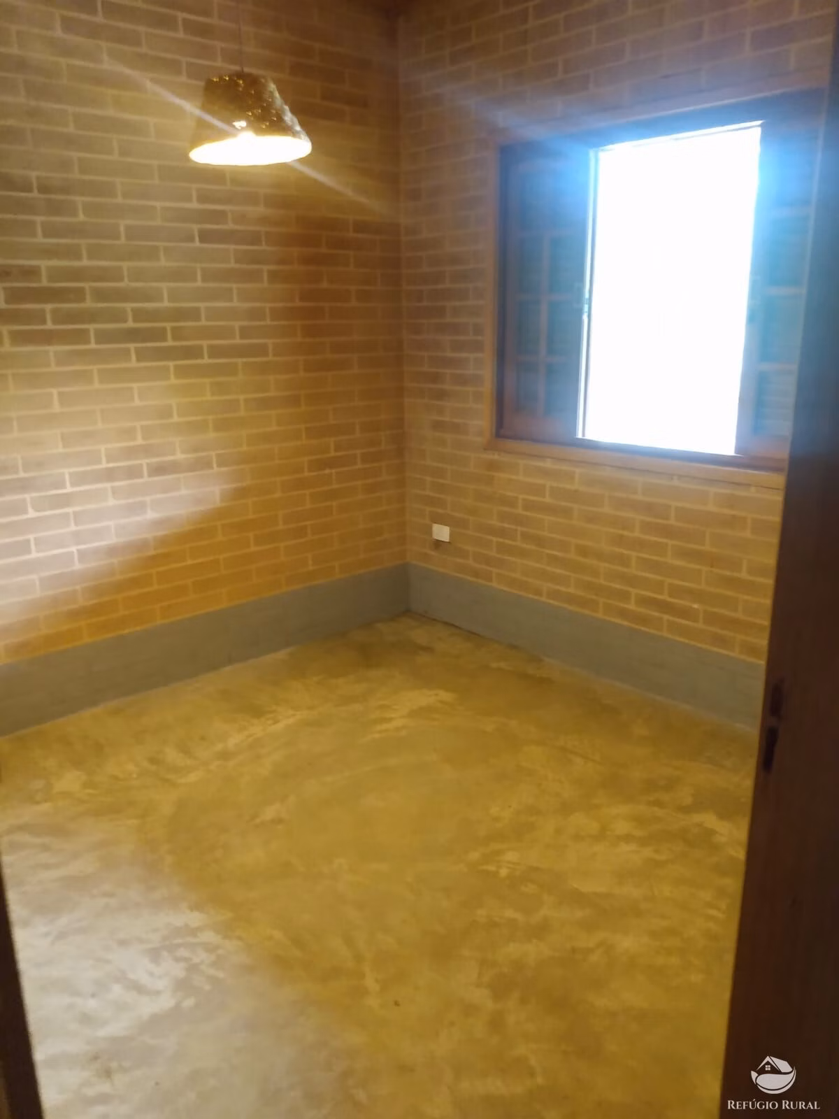 Chácara de 1.000 m² em São José dos Campos, SP