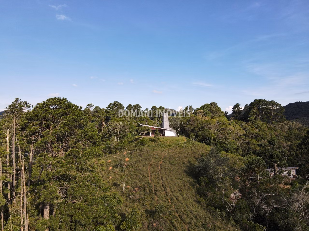 Casa de 14 ha em Campos do Jordão, SP
