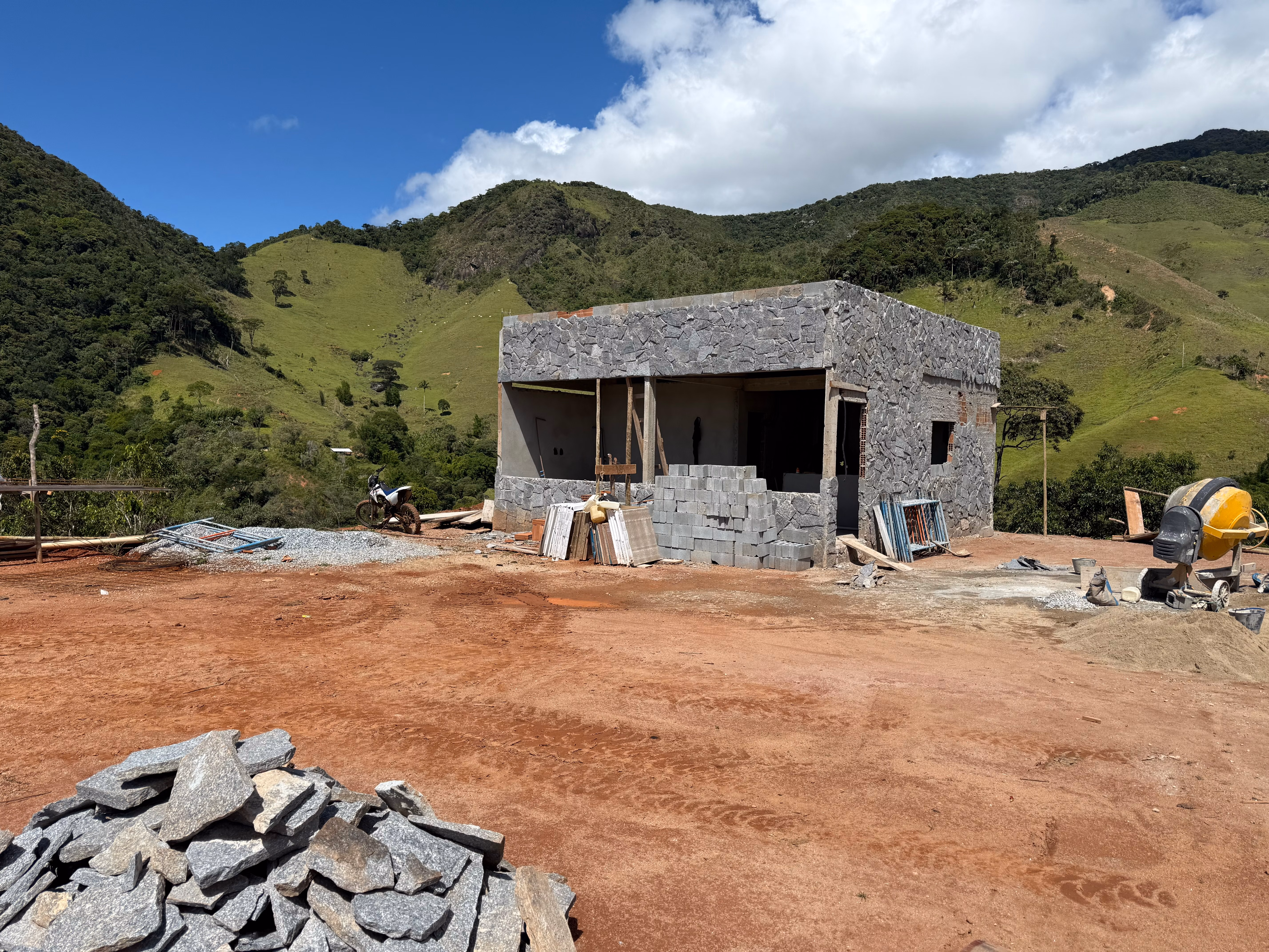 Small farm of 34 acres in Nova Friburgo, RJ, Brazil