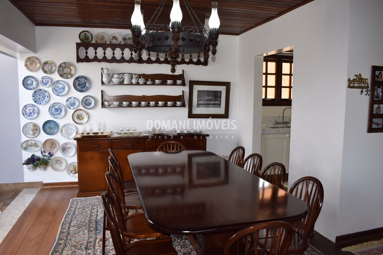 House of 1,010 m² in Campos do Jordão, SP, Brazil