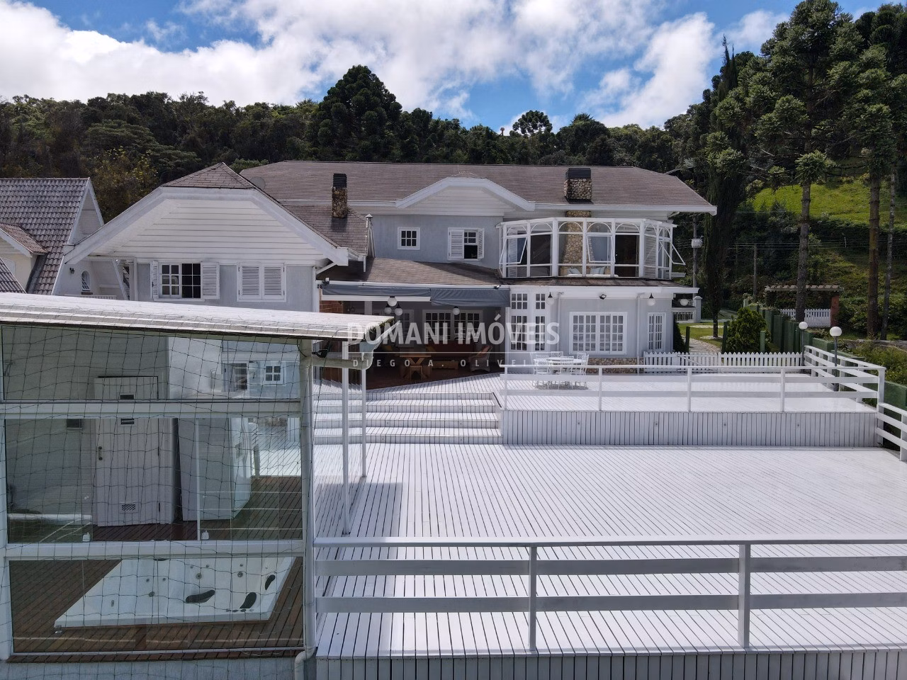 House of 1,040 m² in Campos do Jordão, SP, Brazil