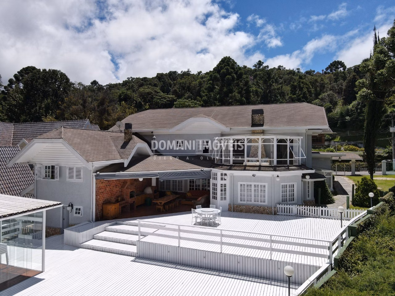 House of 1,040 m² in Campos do Jordão, SP, Brazil