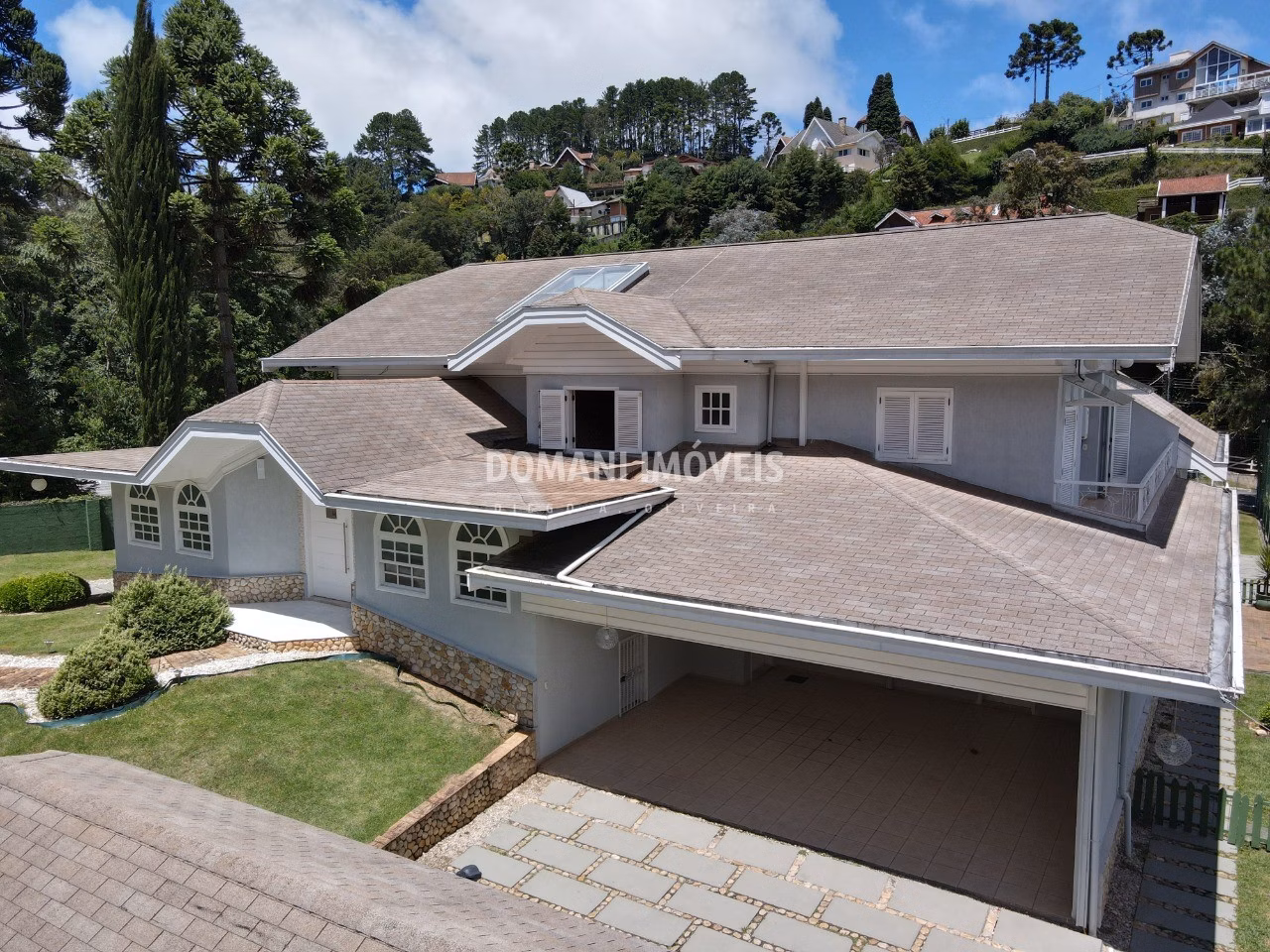 House of 1,040 m² in Campos do Jordão, SP, Brazil