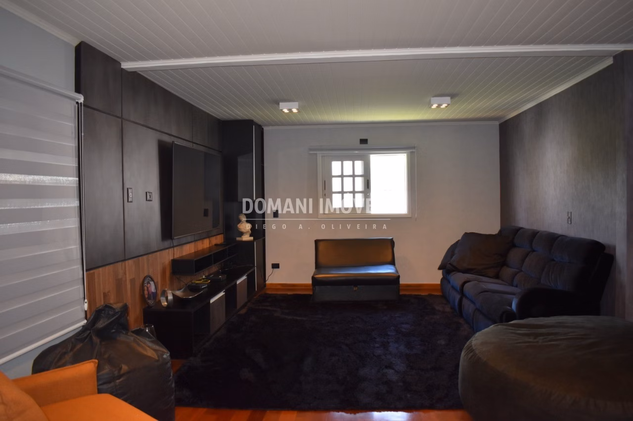 House of 1,040 m² in Campos do Jordão, SP, Brazil