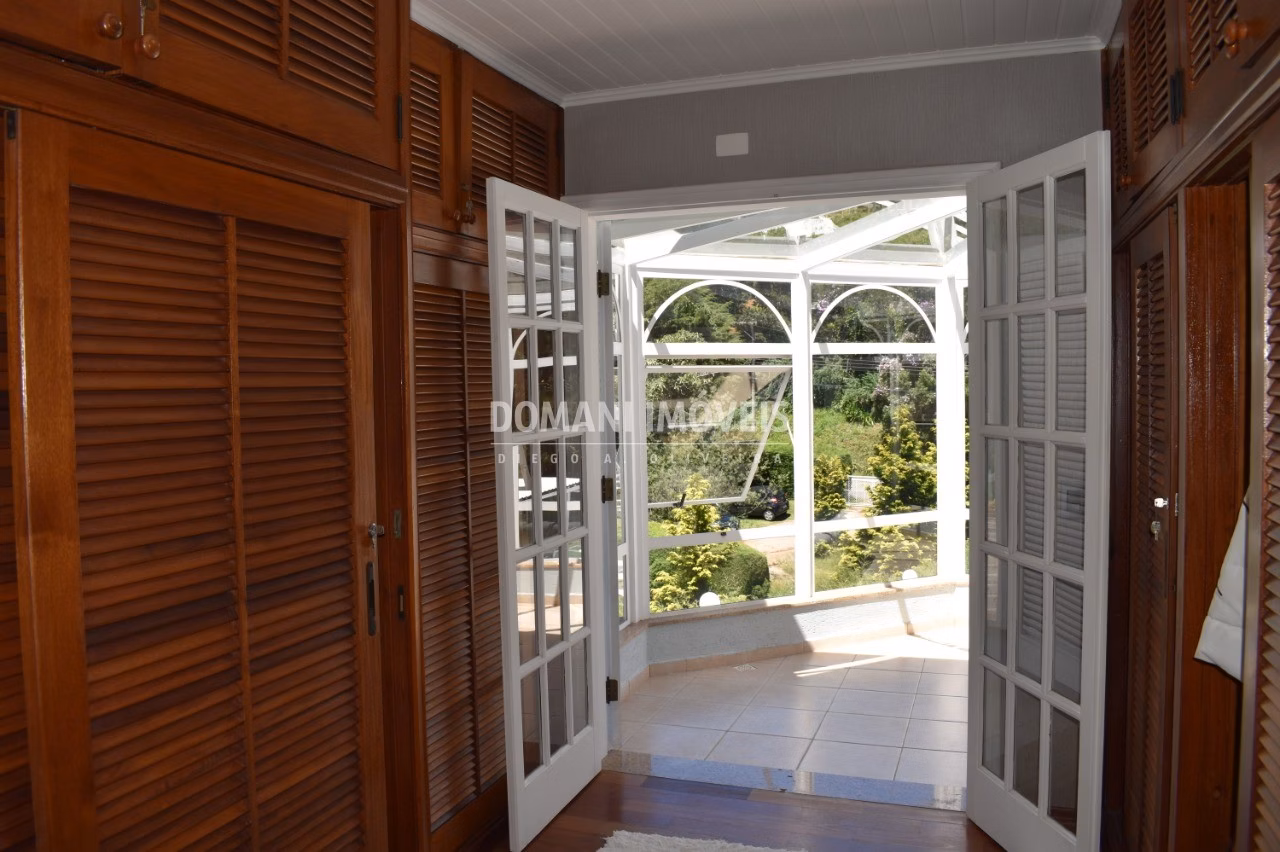 House of 1,040 m² in Campos do Jordão, SP, Brazil