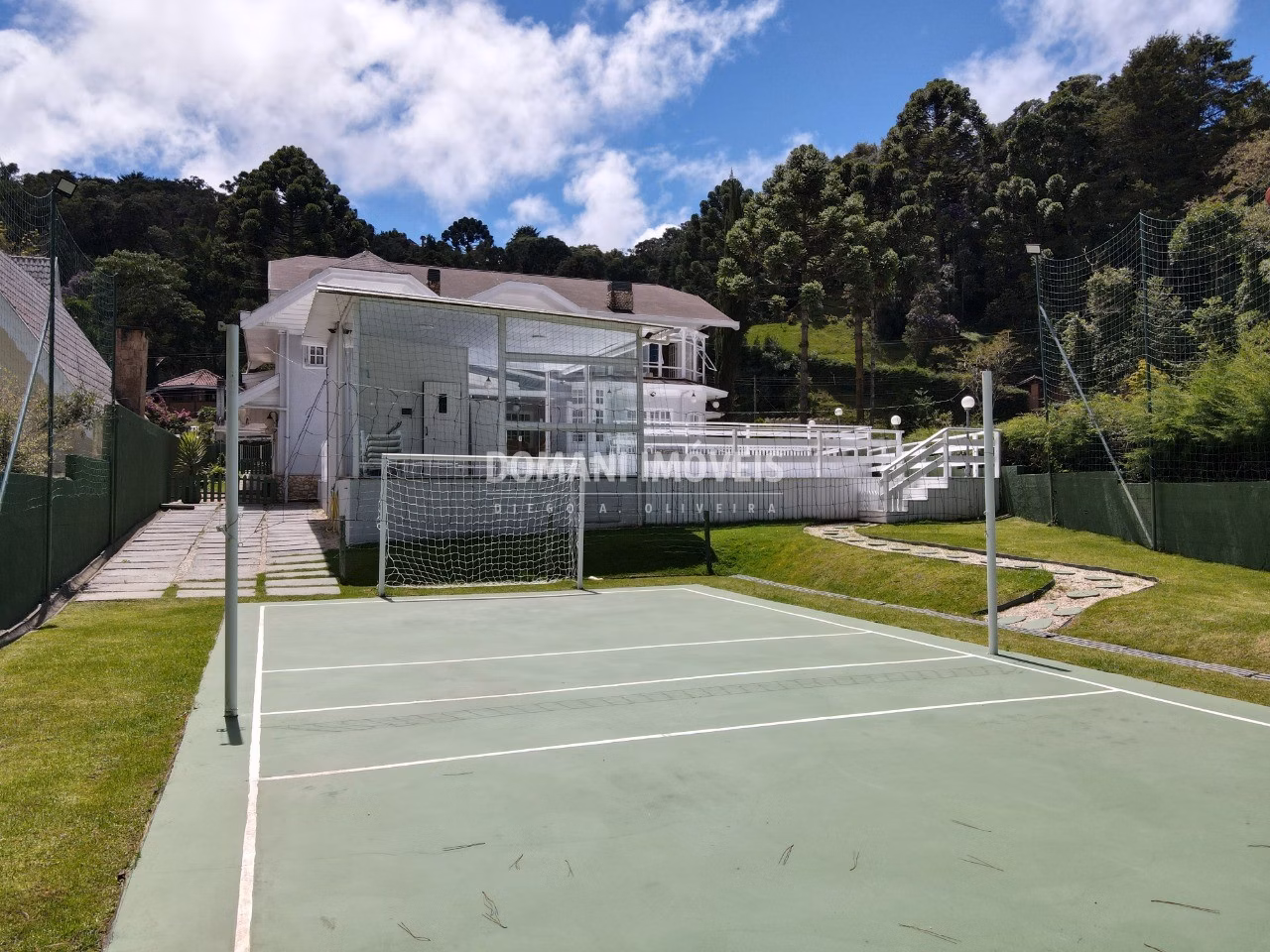 House of 1,040 m² in Campos do Jordão, SP, Brazil