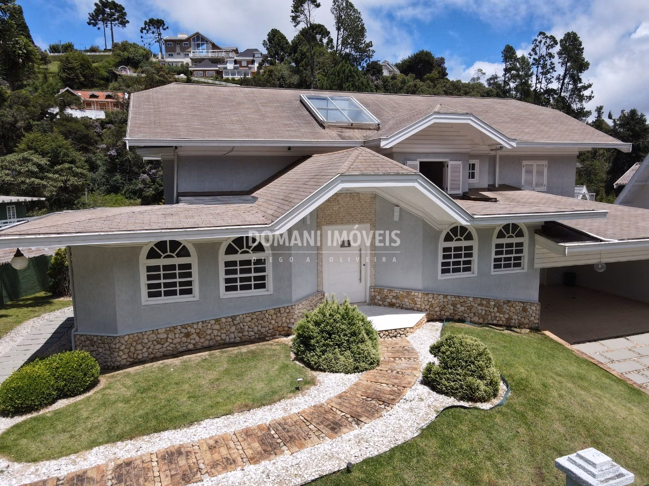 House of 1,040 m² in Campos do Jordão, SP, Brazil