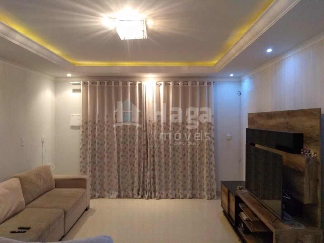 Casa de 259 m² em Itajaí, SC