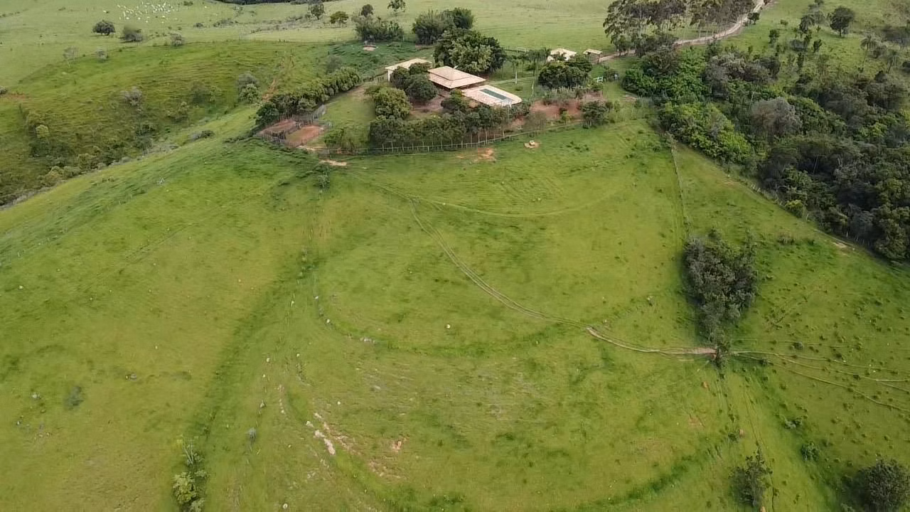Sítio de 79 ha em Amparo, SP
